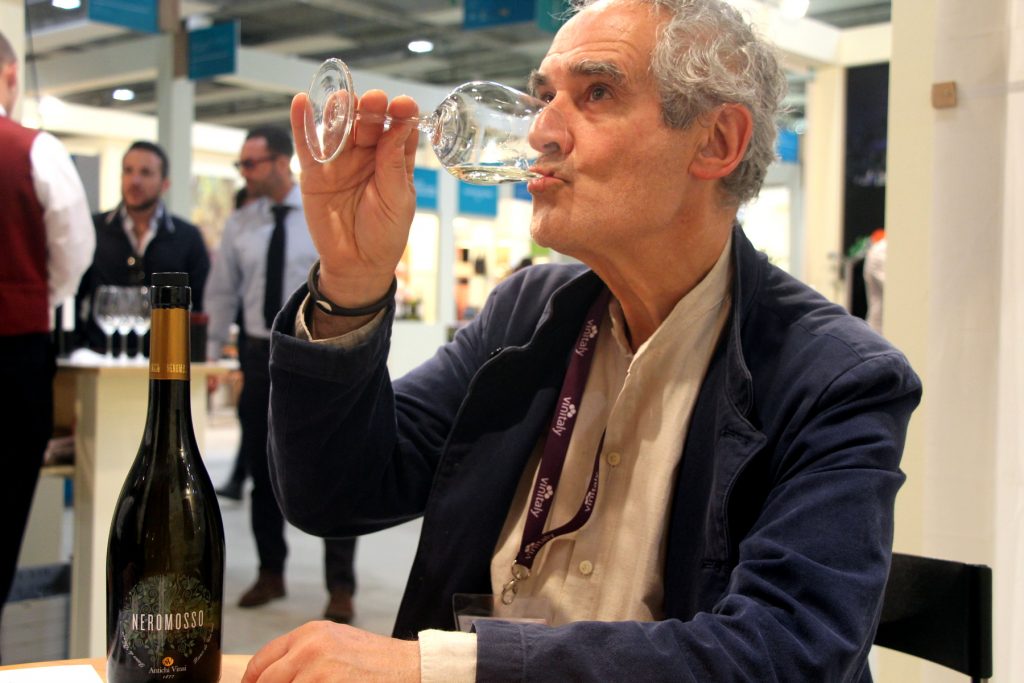 The wine Republic of Italy Antonio Sferlazzo
