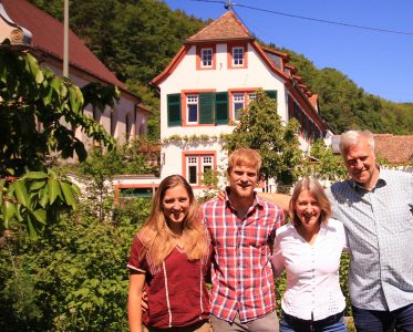 The people of the Hirschhorner Weinkontor