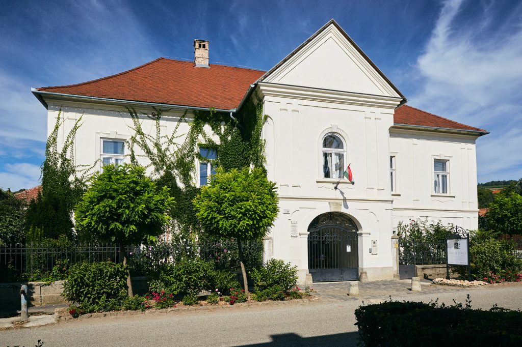 Barna winery