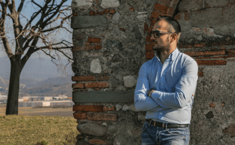 Simone Roveda:  From Digital Pioneer to Wine Influencer