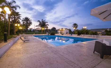 The Wine Travel Awards presents LUXURY SICILIAN COOKING VACATION of October