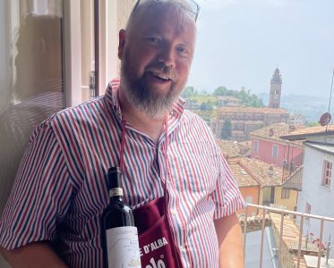 Guiding Norwegian Wine Lovers Around the World