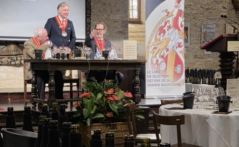 122 Burgundy Wines Receive the Tastevinage Seal