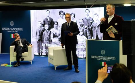 Vinitaly Hosts Presentation of Piero Mastroberardino’s “Radici” – Three Centuries of Family, Enterprise, and Territory