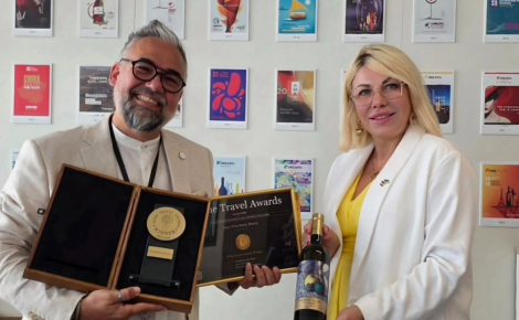 A Moment That Connects the Wine World